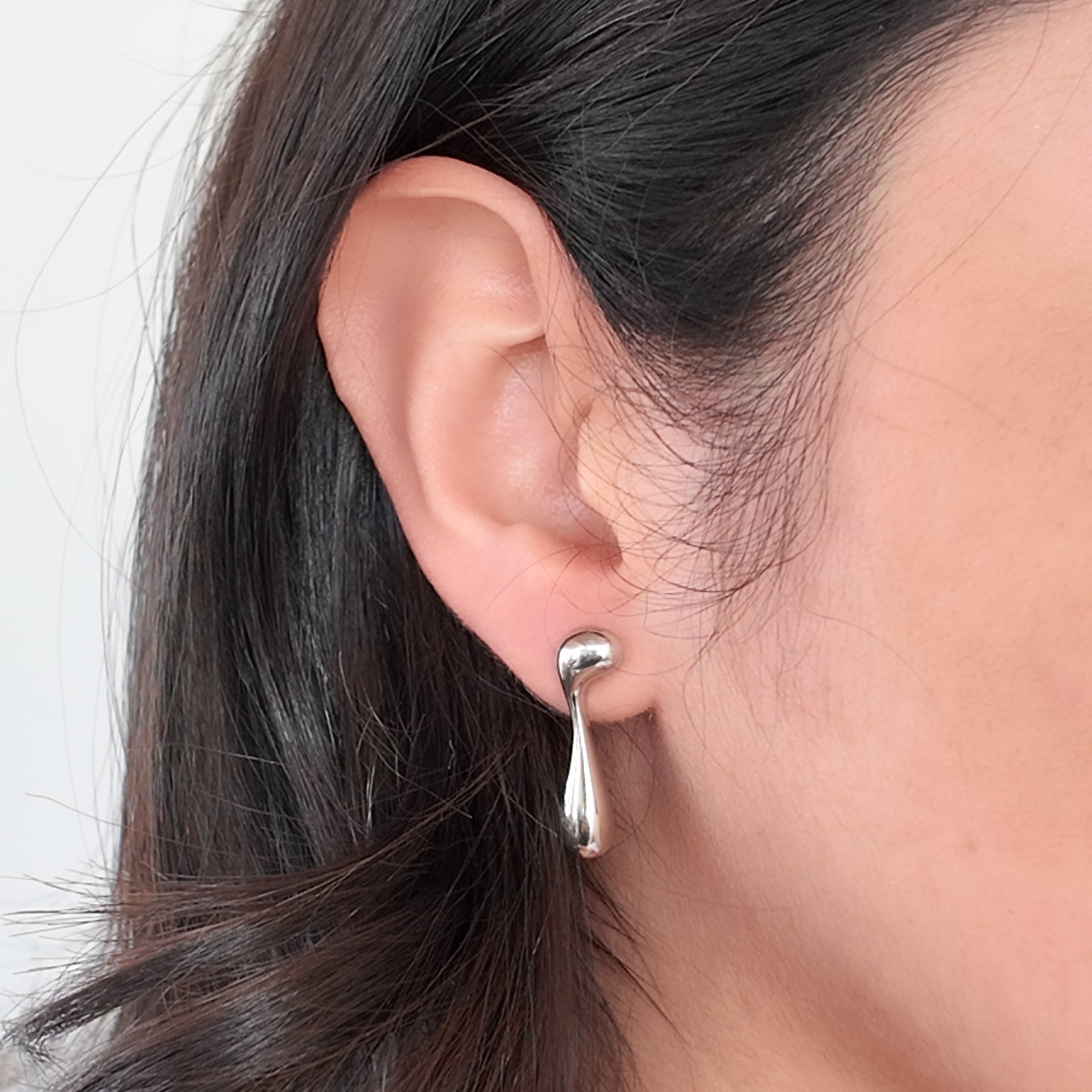 Aretes colgantes con diseño irregular - Dressygt