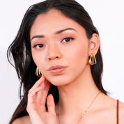 Aretes grandes con diseño de líneas - Dressygt