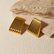 Aretes geométricos con líneas - Dressygt