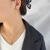 Aretes pequeños de corazón - Dressygt