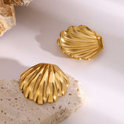 Aretes con diseño de concha - Dressygt