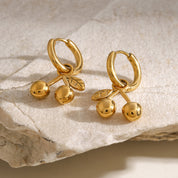 Aretes pequeños con diseño de cerezas - Dressygt