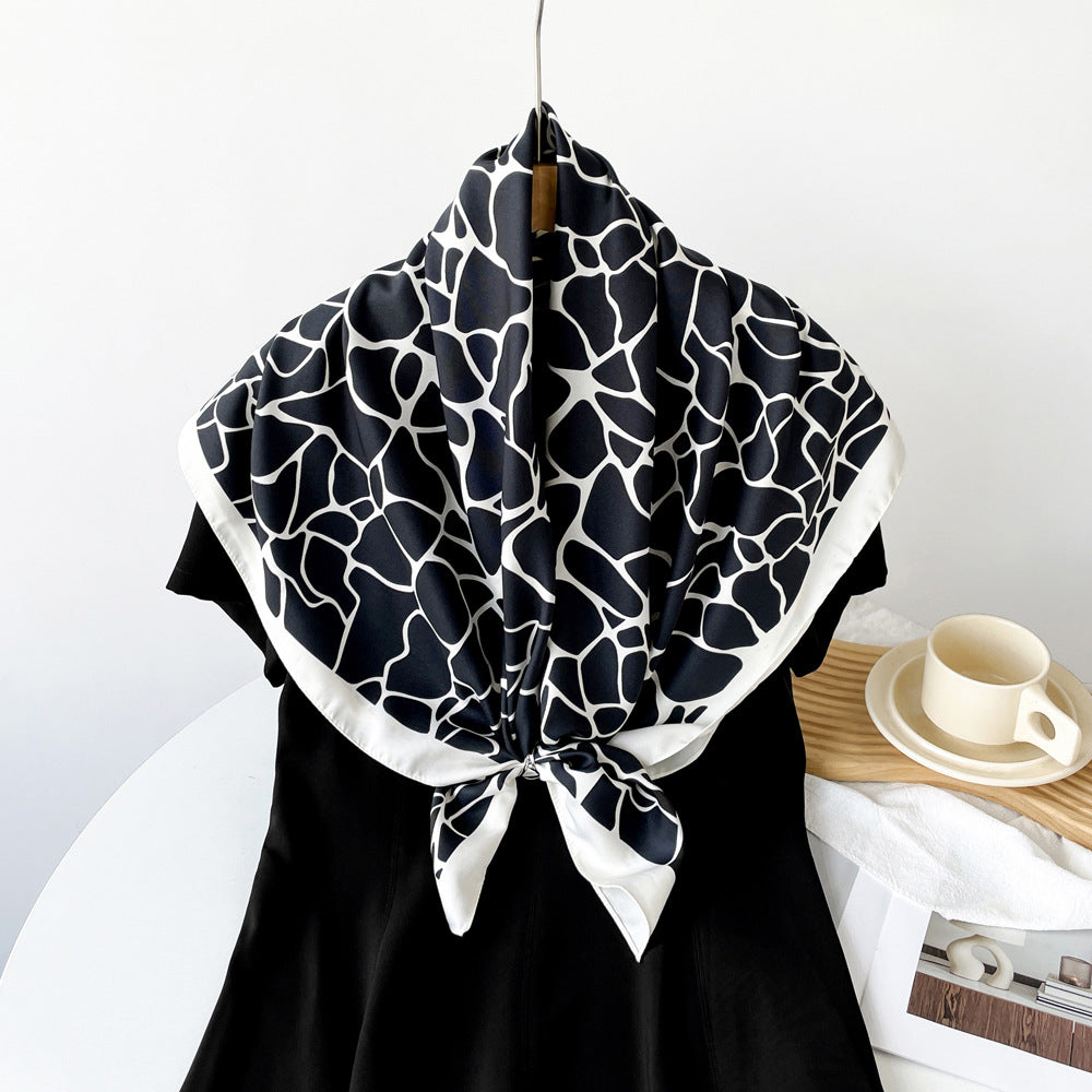 Pañuelo grande estampado