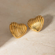 Aretes con diseño de corazón - Dressygt