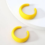 Argollas minimalistas de colores