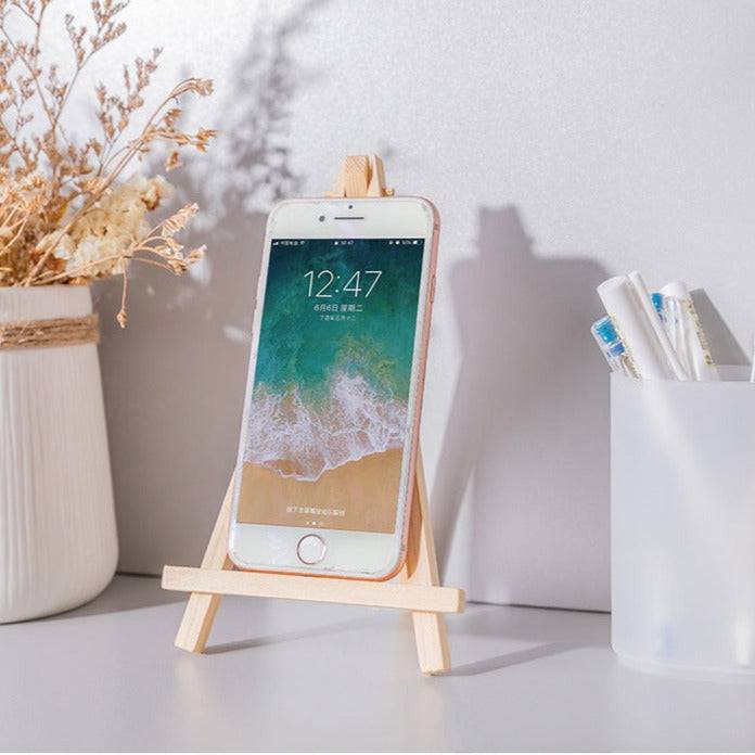 Soporte de madera para celular