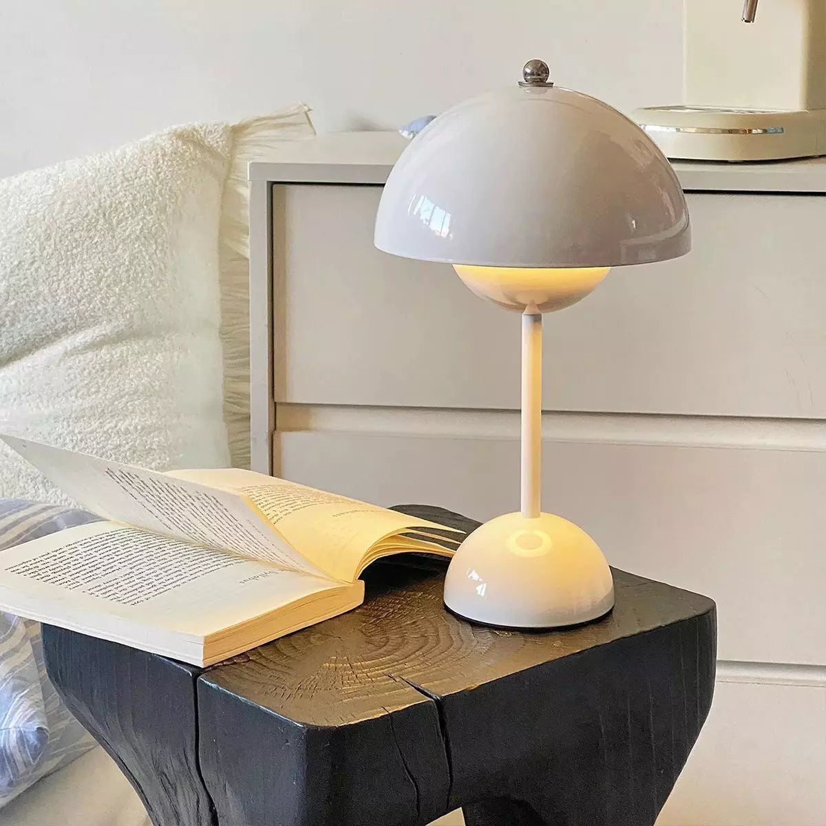 Lámpara de mesa inalámbrica tipo hongo