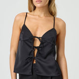 Blusa corta sin mangas escote con lazos
