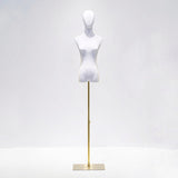 Maniquí minimalista con cabeza