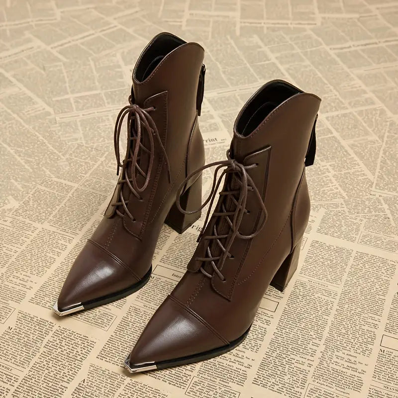 Botines de tacón alto con cordones