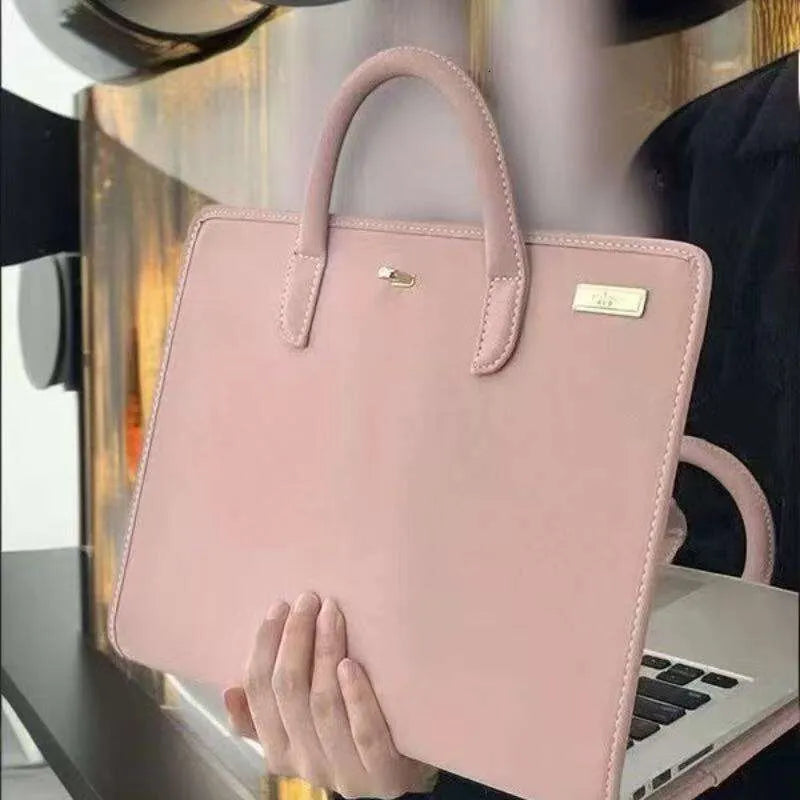 Funda con agarrador para laptop de 16 pulgadas