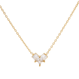 Collar dorado de corazón