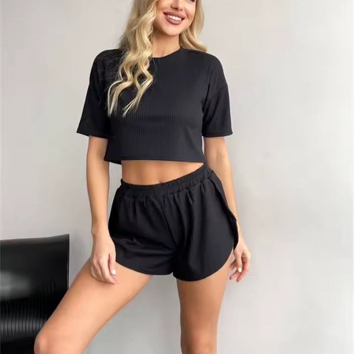 Conjunto de short y blusa