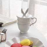Taza con orejas de conejo
