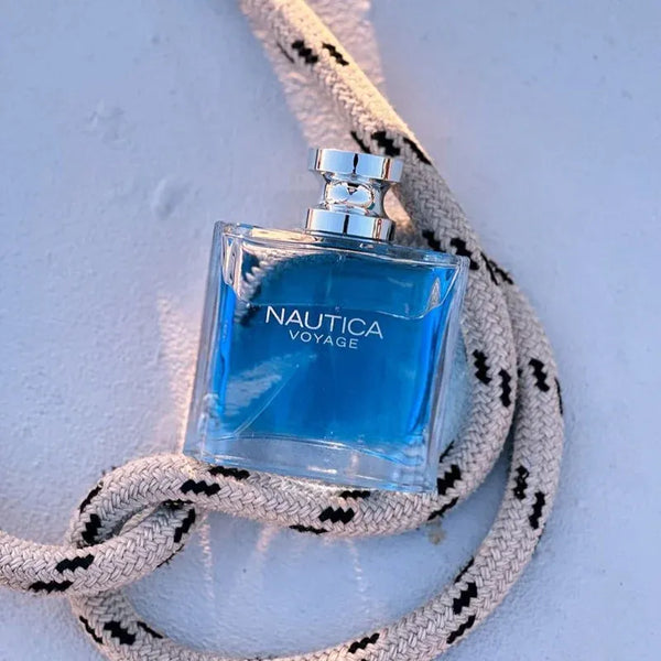 Perfume Nautica Voyage Hombre