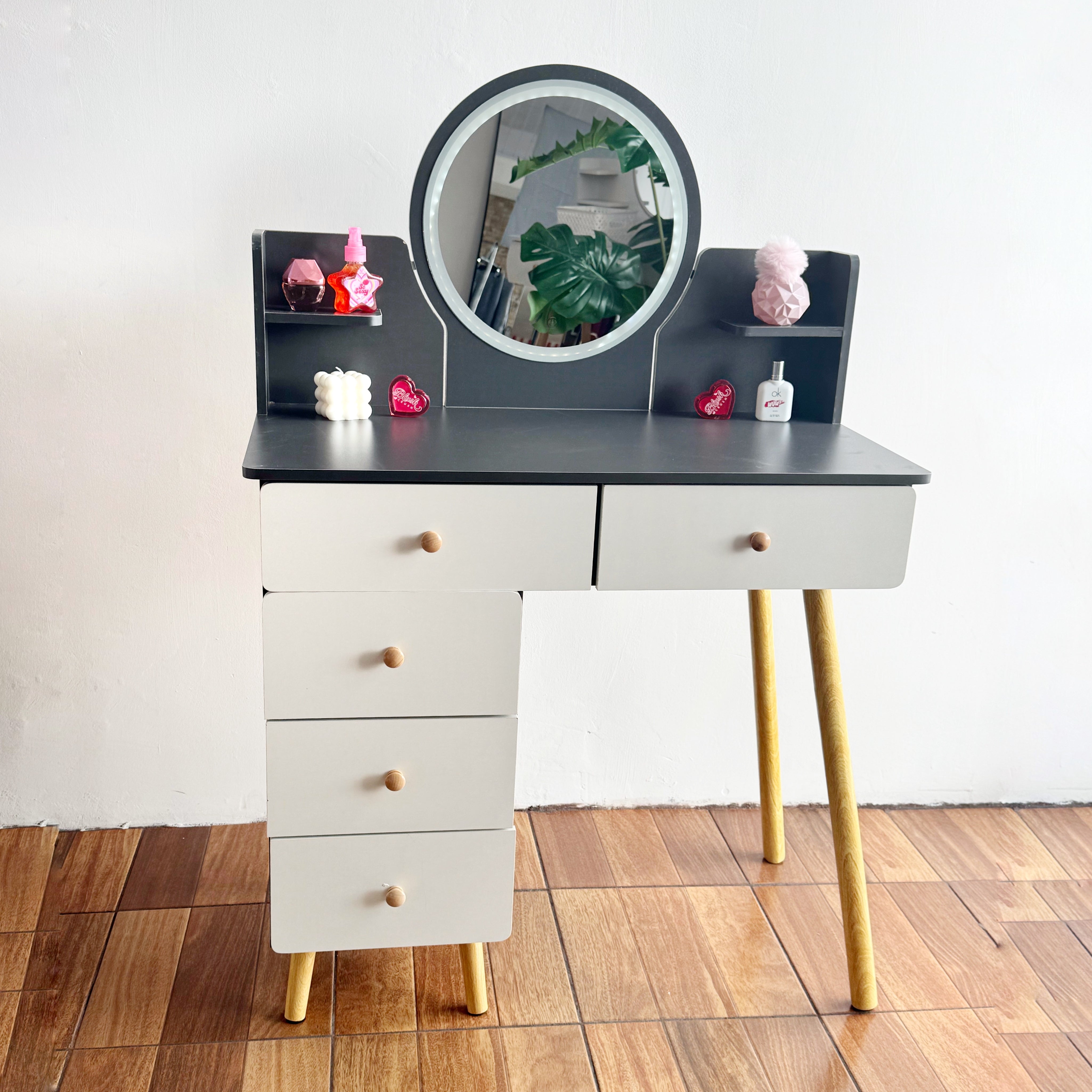 Vanity con espejo led y 5 gavetas - Dressygt