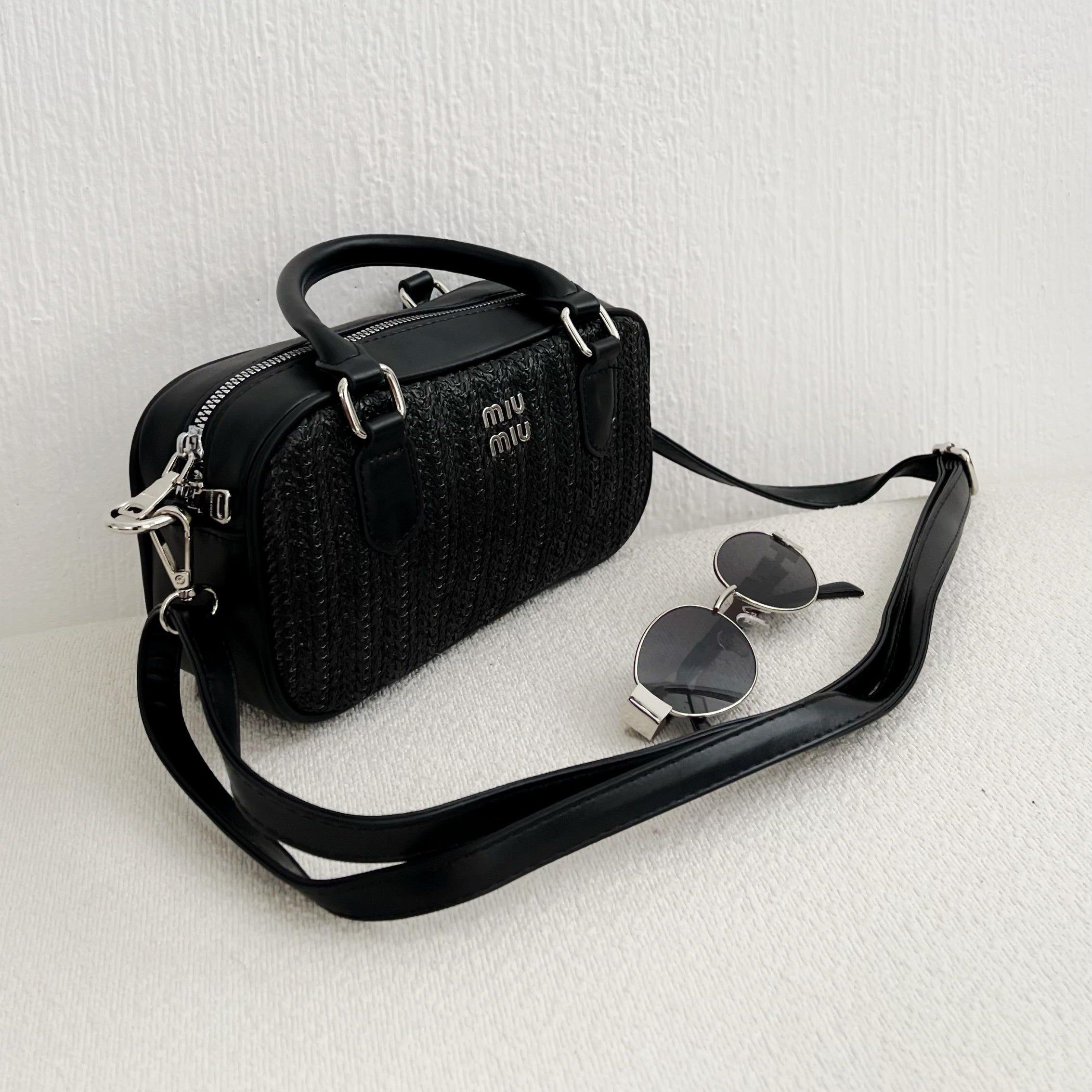 Bolso miu para dama