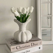 Ramo de tulipanes artificiales decorativos
