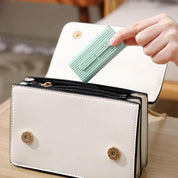 Estuche dispensador de palillos de hilo dental - Dressygt