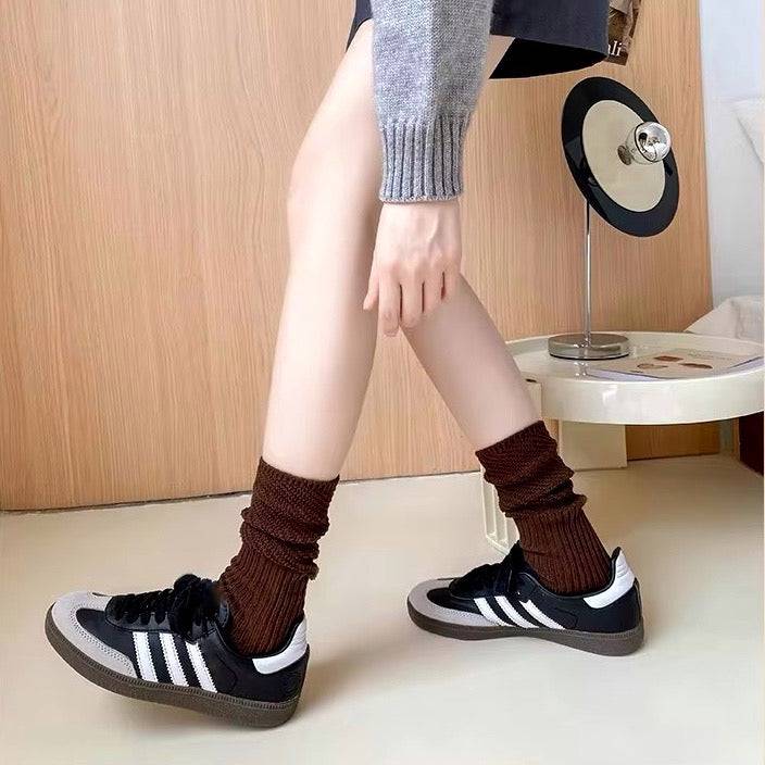 Tennis Sneakers con líneas