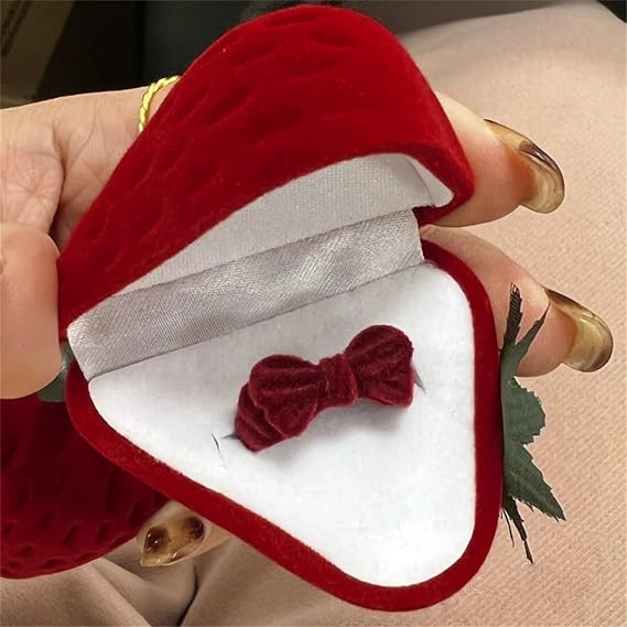 Estuche para joyería en forma de fresa