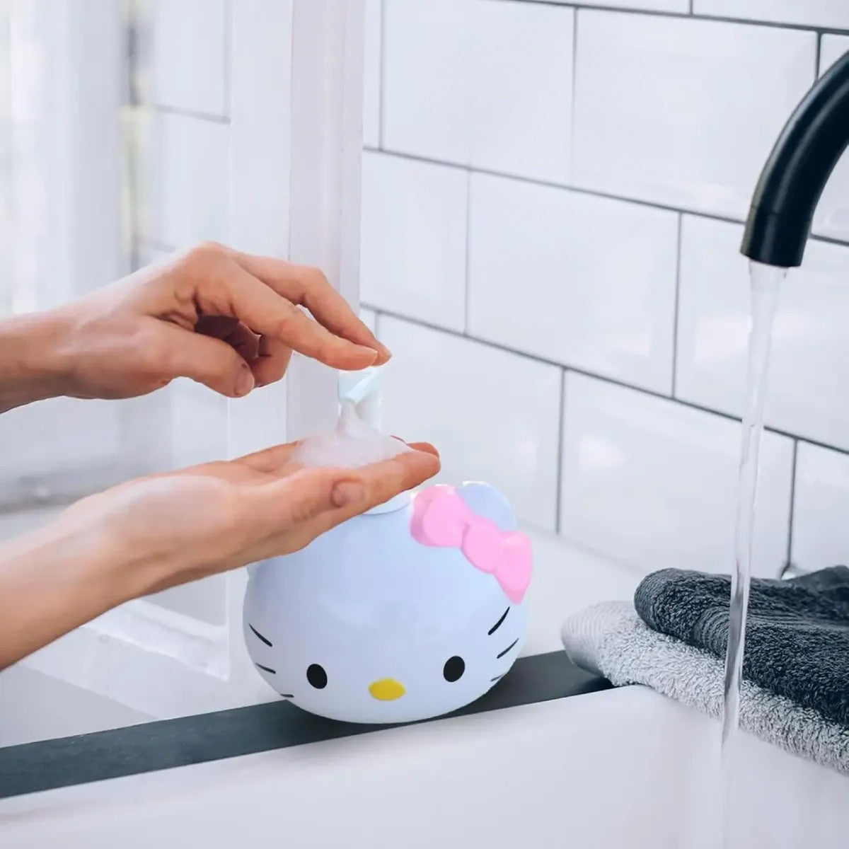 Dispensador de jabón de Hello Kitty