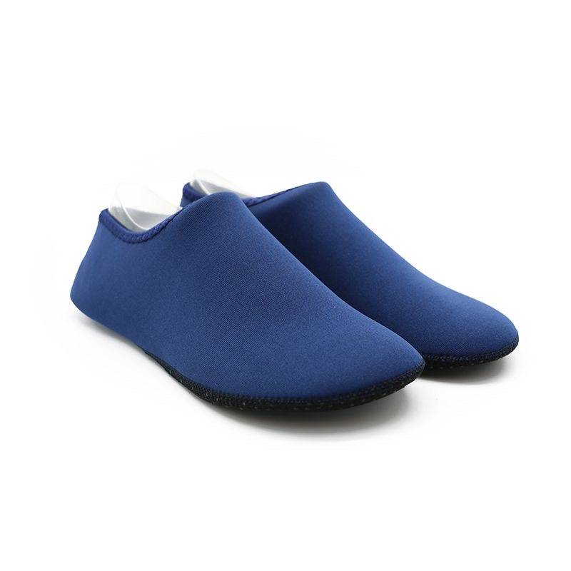 Zapatos de natación estilo calcetines