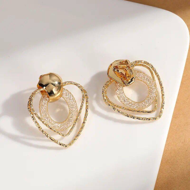 Aretes con forma de cerrazón