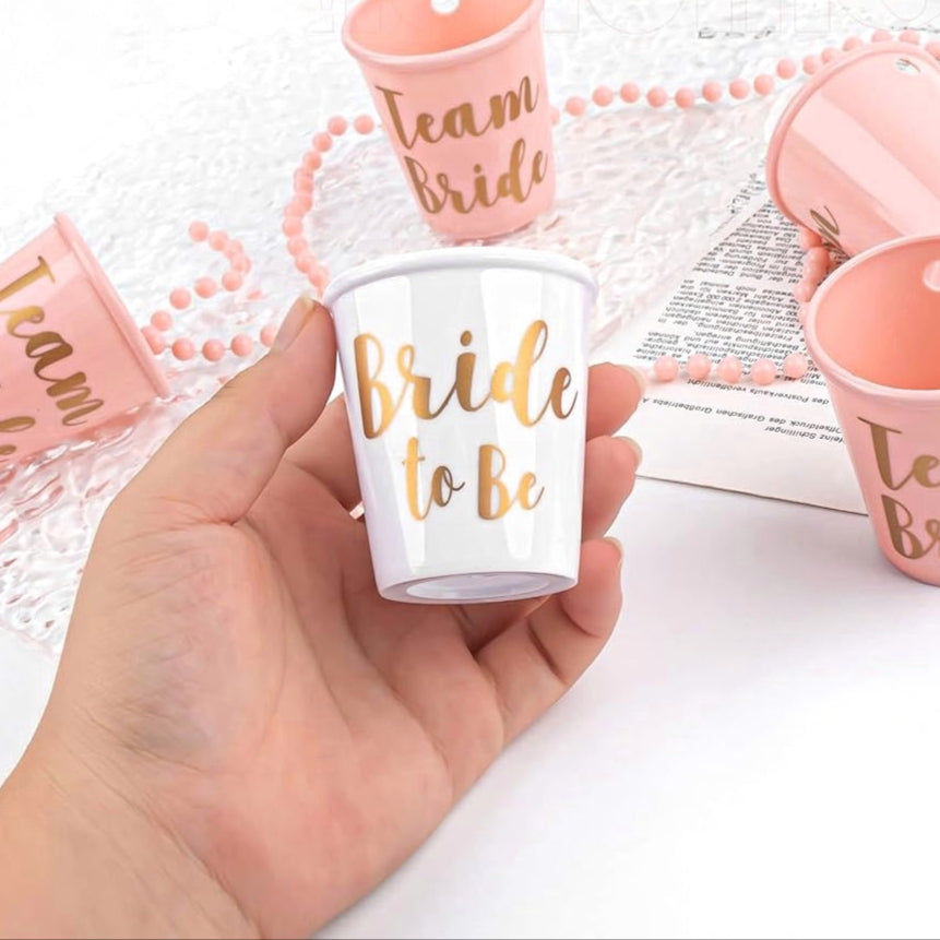 Vaso para shot con collar