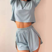 Conjunto de short y blusa