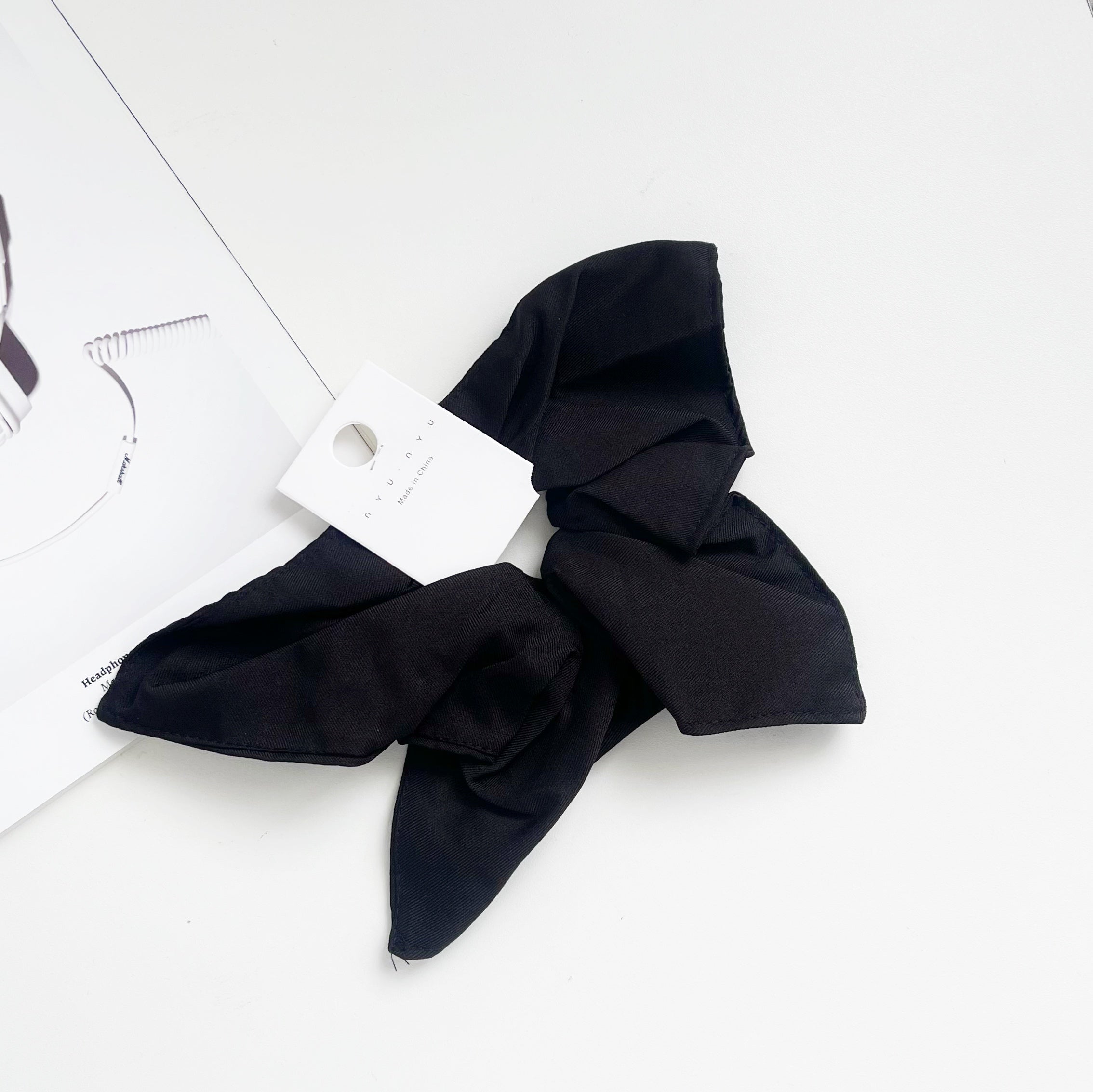 Scrunchie tipo moño cuadrado