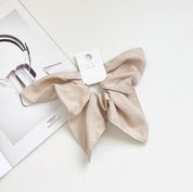 Scrunchie tipo moño cuadrado