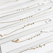 Tobillera dorada con dijes 5 diferentes estilos aleatorio - Dressygt