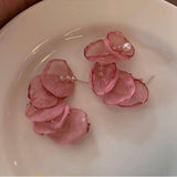 Aretes minimalistas con perlas