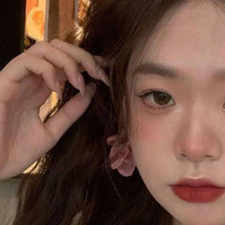 Aretes minimalistas con perlas