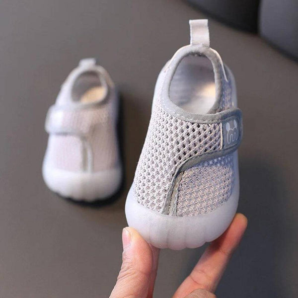 Zapatos antideslizantes para bebes