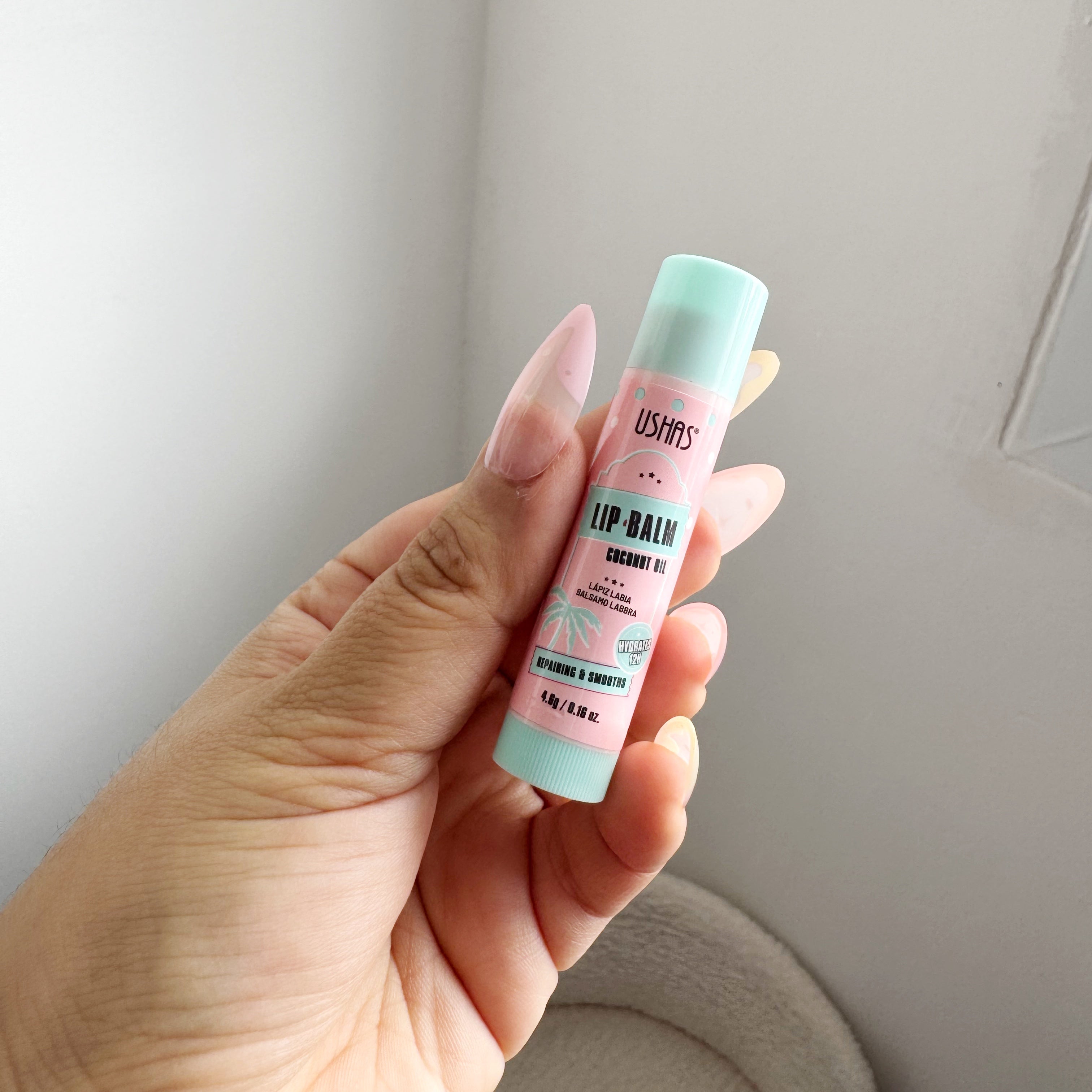 Bálsamo labial hidratante con aceite de coco - Dressygt