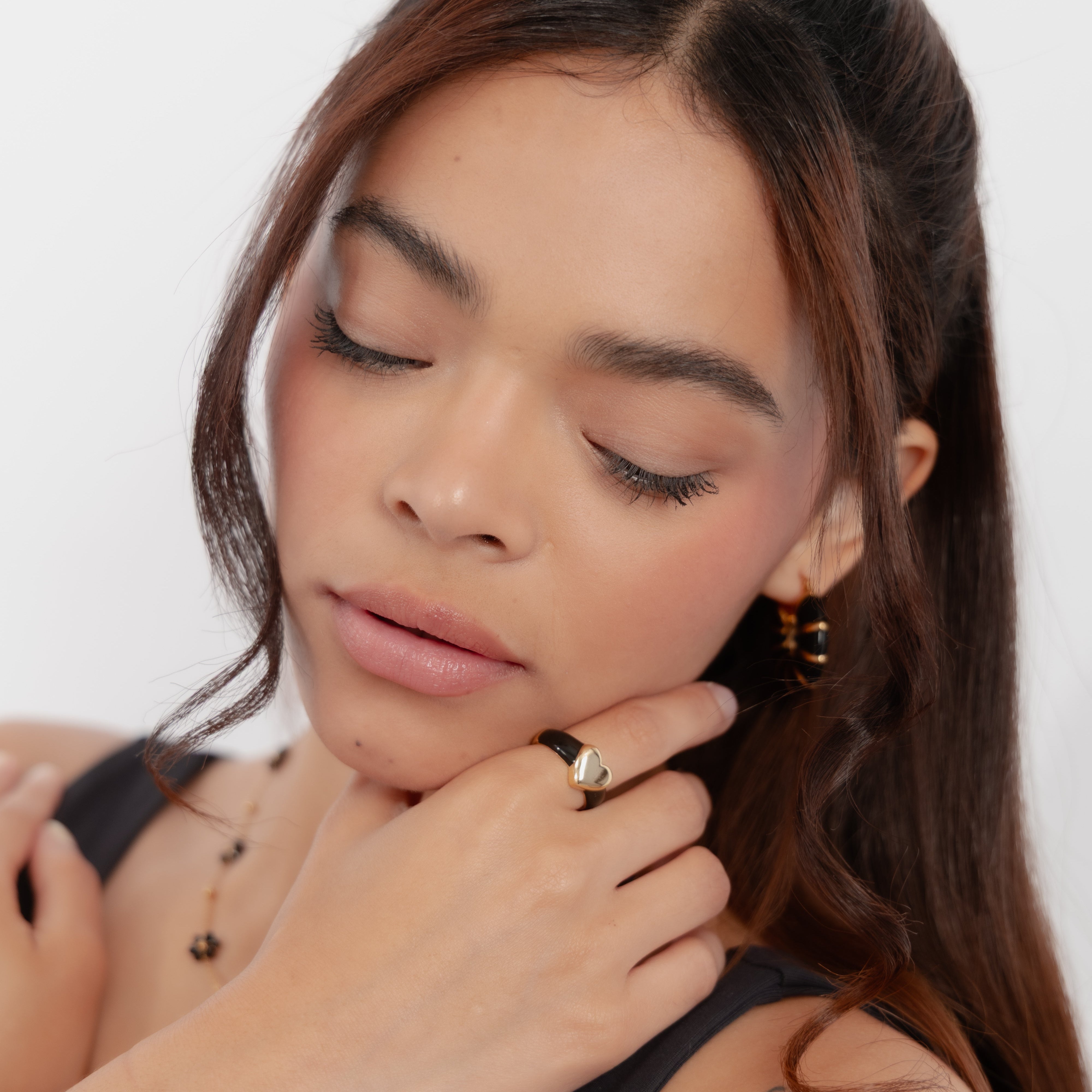 Anillo ajustable con diseño de corazón