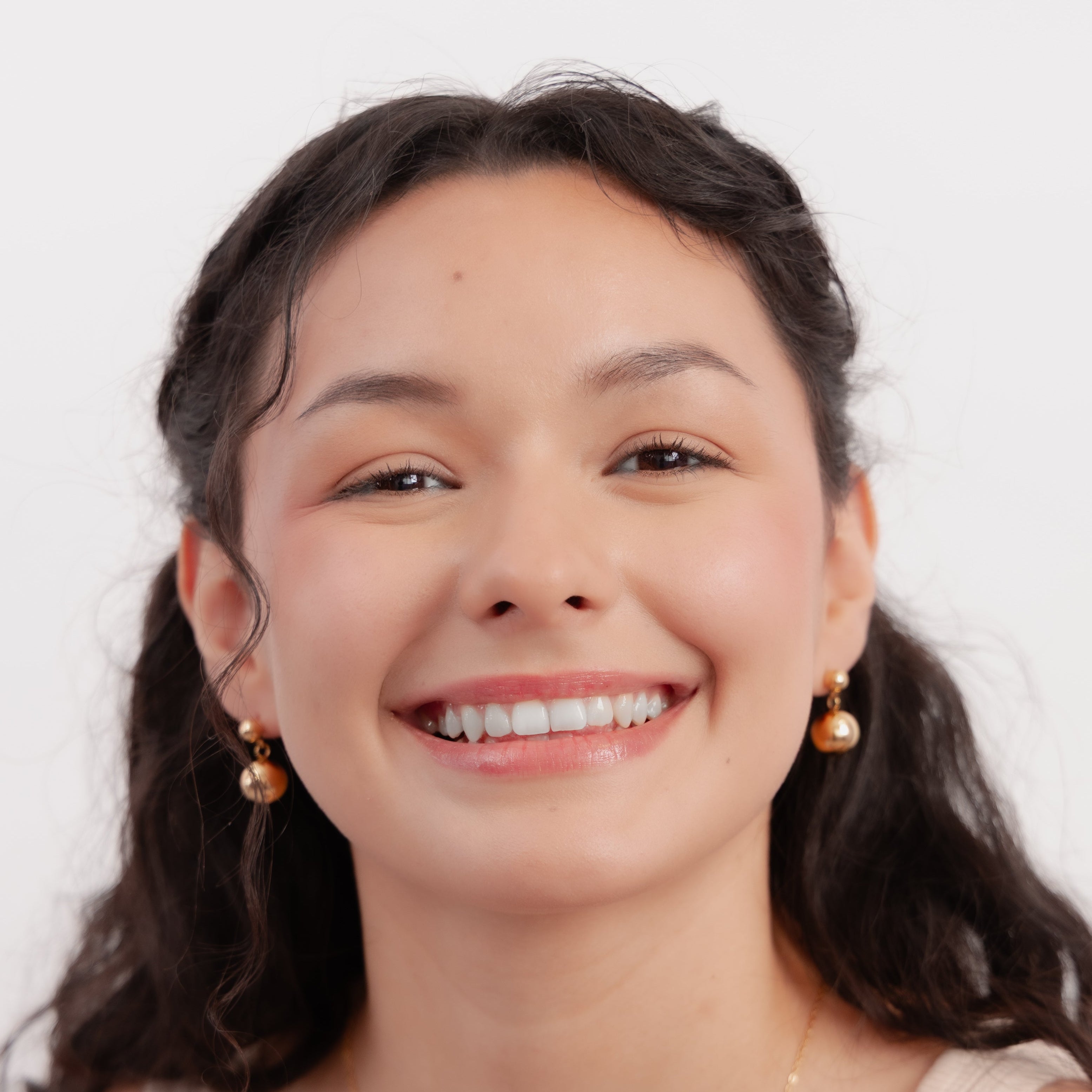 Aretes con diseño de esfera