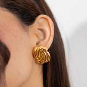Aretes geométricos con líneas curvas