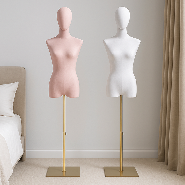 Maniquí minimalista con cabeza