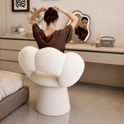 Silla giratoria con diseño de flor