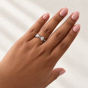 Anillo ajustable de moño con cristales