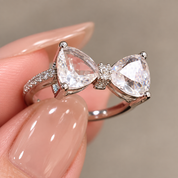 Anillo ajustable de moño con cristales