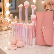 Set de brochas de maquillaje con esponjas