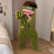 Pijama enteriza de personaje verde