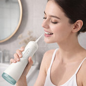 Irrigador dental portátil recargable