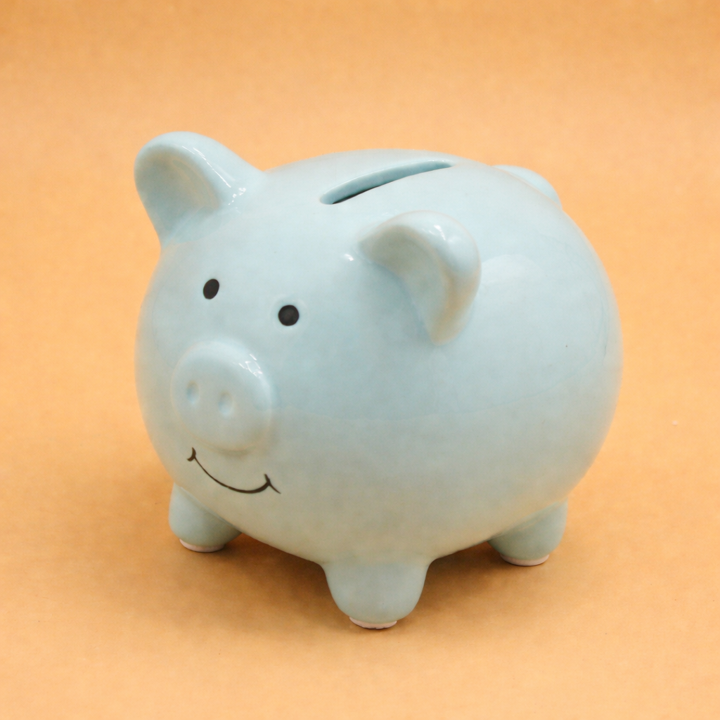 Alcancía de cerámica en forma de cerdito