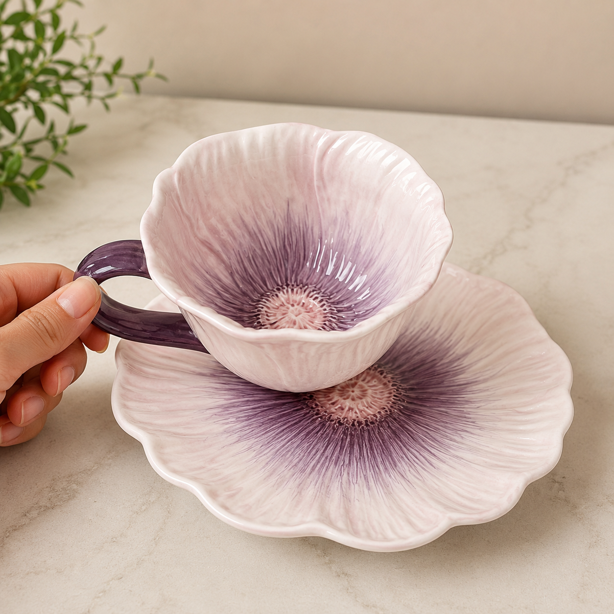 Taza de Cerámica en Forma de Flor