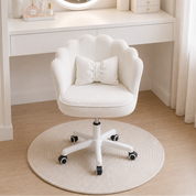 Silla giratoria con cojín decorativo
